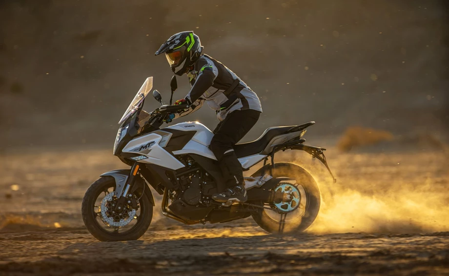 CFMOTO 700MT Bild 4: CFMOTO 700MT