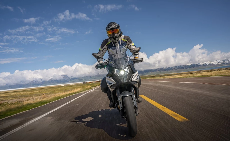 CFMOTO 700MT Bild 10: CFMOTO 700MT