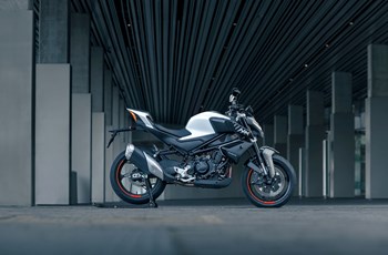 CFMOTO 450NK 2024 - Bild 10