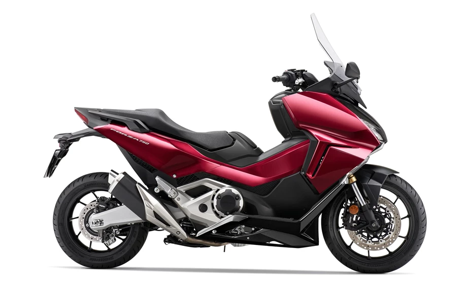 Honda Forza 750 Bild 23: Honda Forza 750