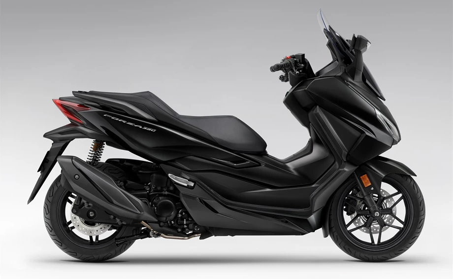 Honda Forza 350 Bild 6: Honda Forza 350
