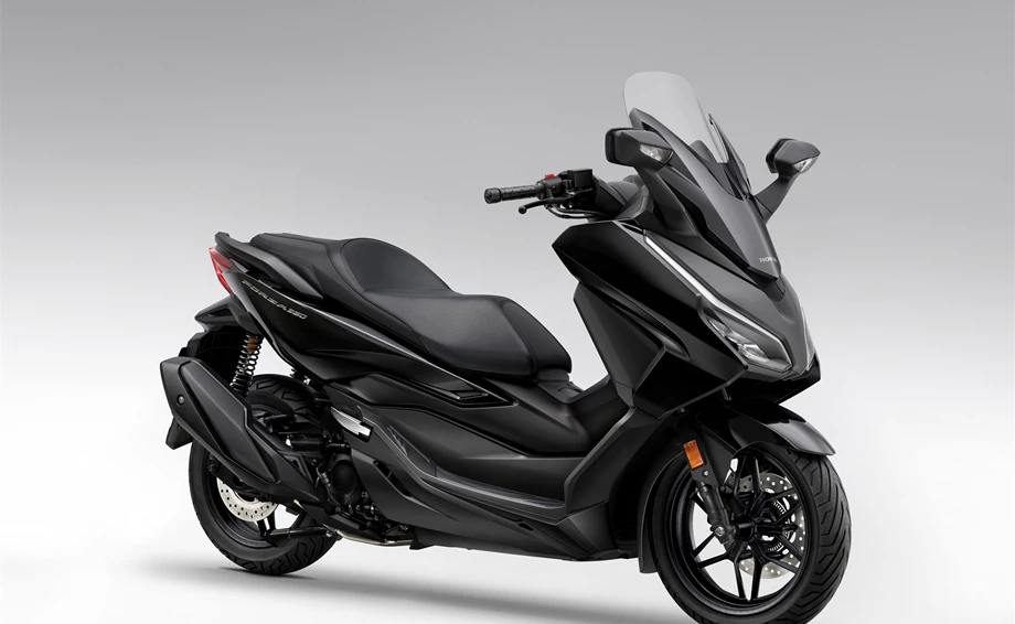 Honda Forza 350 Bild 7: Honda Forza 350
