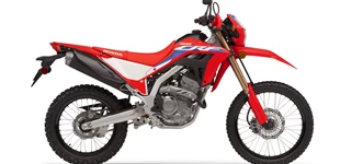 Honda CRF300L 2024 vs Husqvarna Svartpilen 401 2021 Honda CRF300L 2024 vs Husqvarna Svartpilen 401 2021