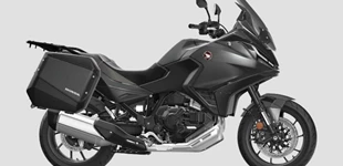 Honda NT1100 DCT 2024 vs Honda ST 1100 Pan-European 2010 Honda NT1100 DCT 2024 vs Honda ST 1100 Pan-European 2010