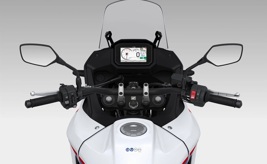 Honda XL750 Transalp Bild 28: Honda XL750 Transalp