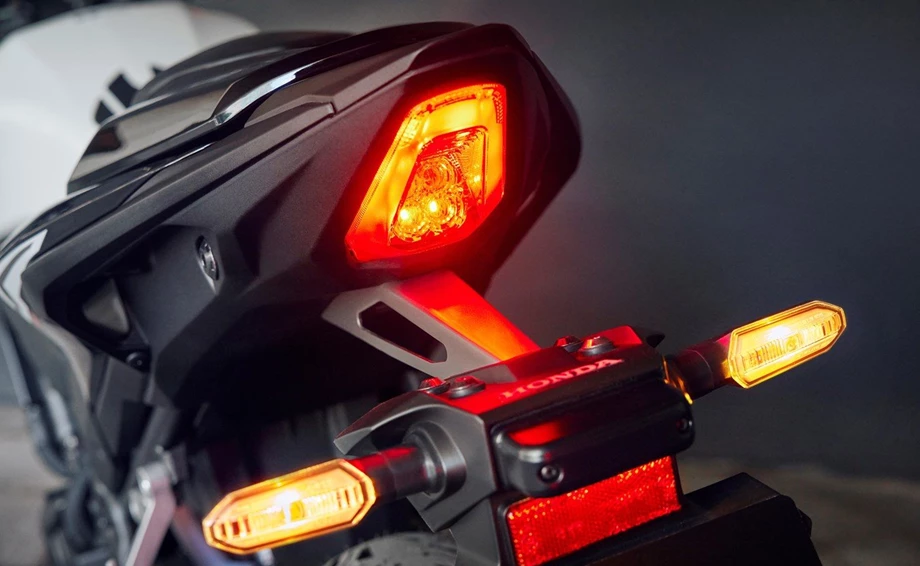 Honda CB500 Hornet Bild 14: Honda CB500 Hornet