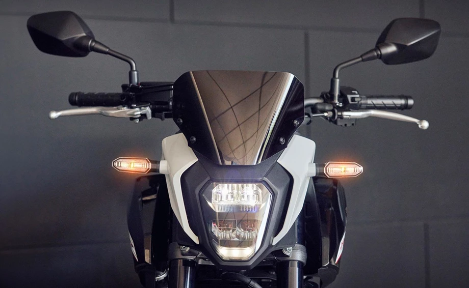 Honda CB500 Hornet Bild 16: Honda CB500 Hornet
