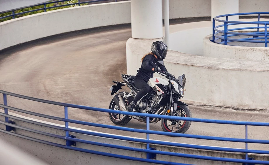 Honda CB500 Hornet Bild 22: Honda CB500 Hornet