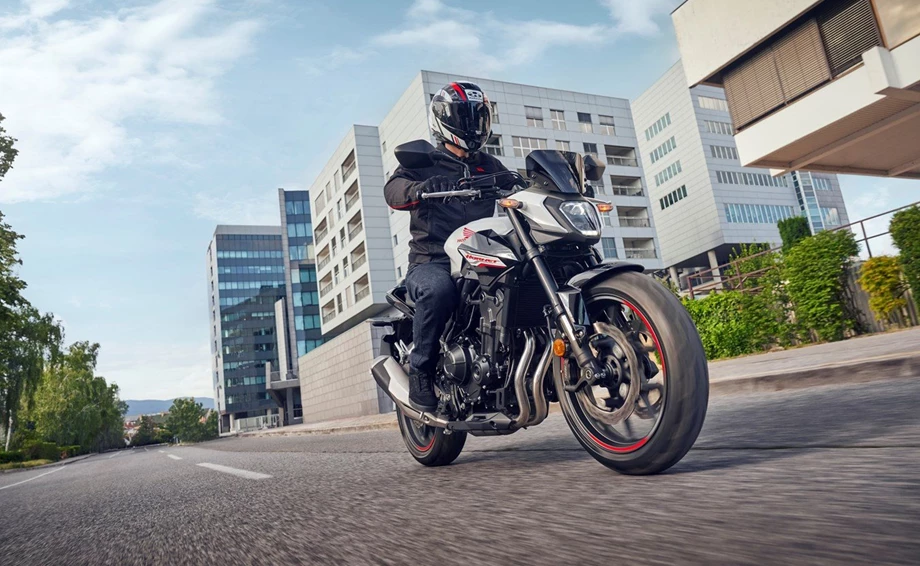 Honda CB500 Hornet Bild 31: Honda CB500 Hornet