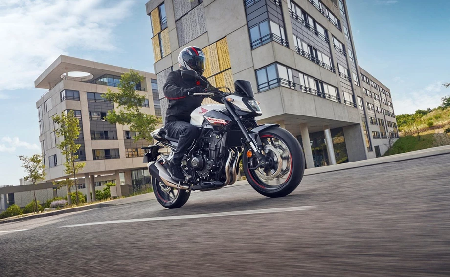 Honda CB500 Hornet Bild 33: Honda CB500 Hornet