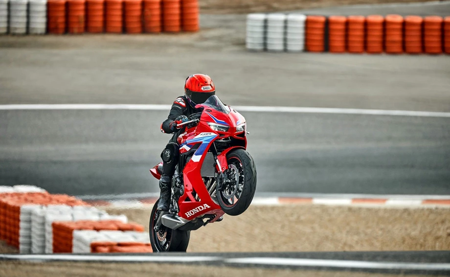 Honda CBR650R E-Clutch Bild 2: Honda CBR650R E-Clutch