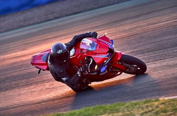 Honda CBR600RR 2024 - Bild 12 Honda CBR600RR 2024 - Bild 12