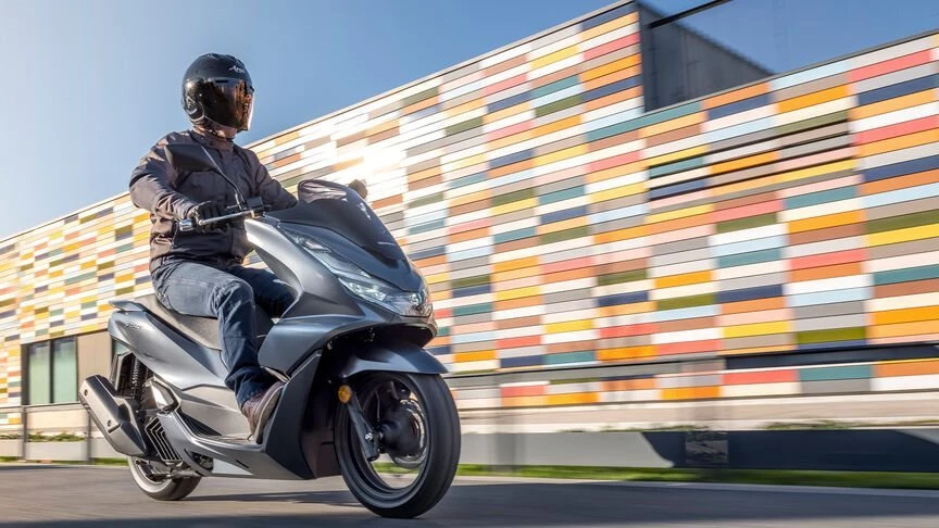 Honda PCX125 Bild 7: Honda PCX125