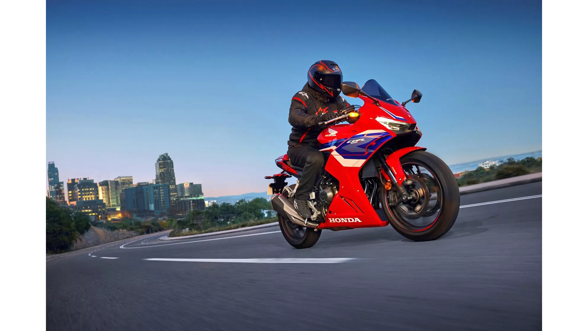 Honda CBR500R 2024 - Immagine 55 Honda CBR500R 2024 - Immagine 55
