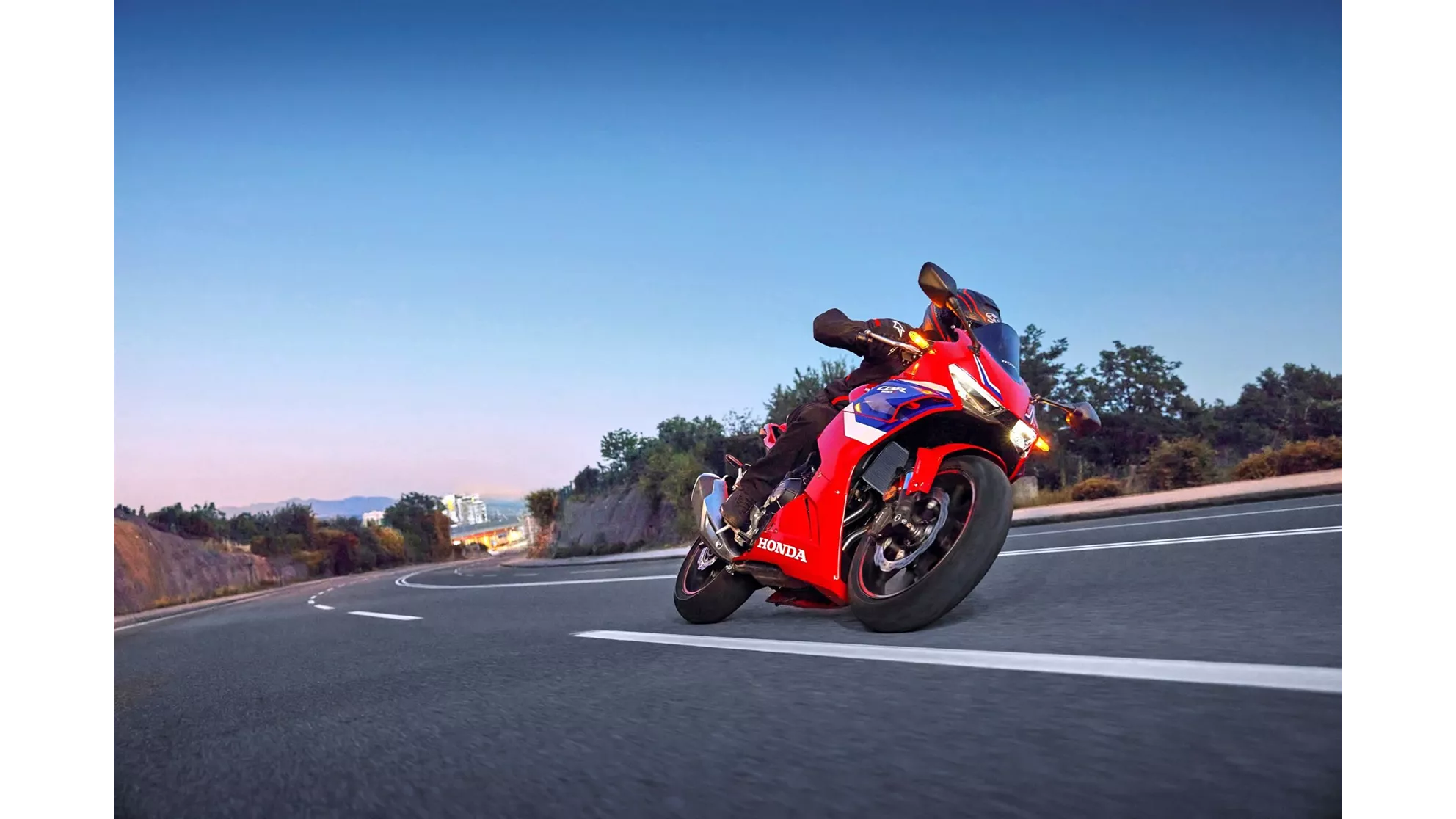Honda CBR500R 2024 - Immagine 42 Honda CBR500R 2024 - Immagine 42