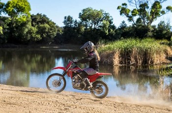 Honda CRF125F 2024 - Bild 3