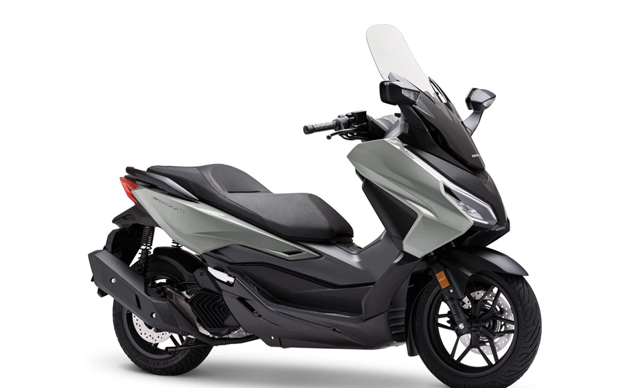 Honda Forza 125 Bild 6: Honda Forza 125