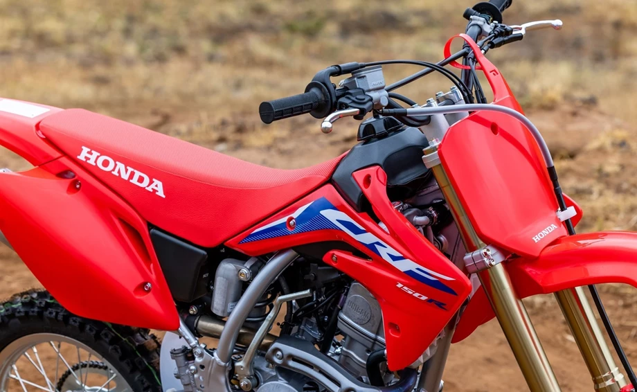 Honda CRF150R Bild 3: Honda CRF150R