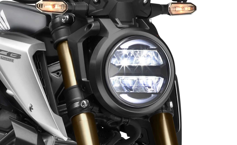 Honda CB125R Bild 4: Honda CB125R