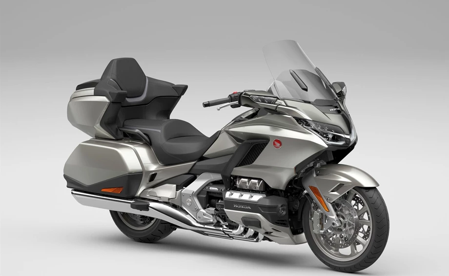 Honda GL 1800 Goldwing Tour DCT Bild 4: Honda GL 1800 Goldwing Tour DCT
