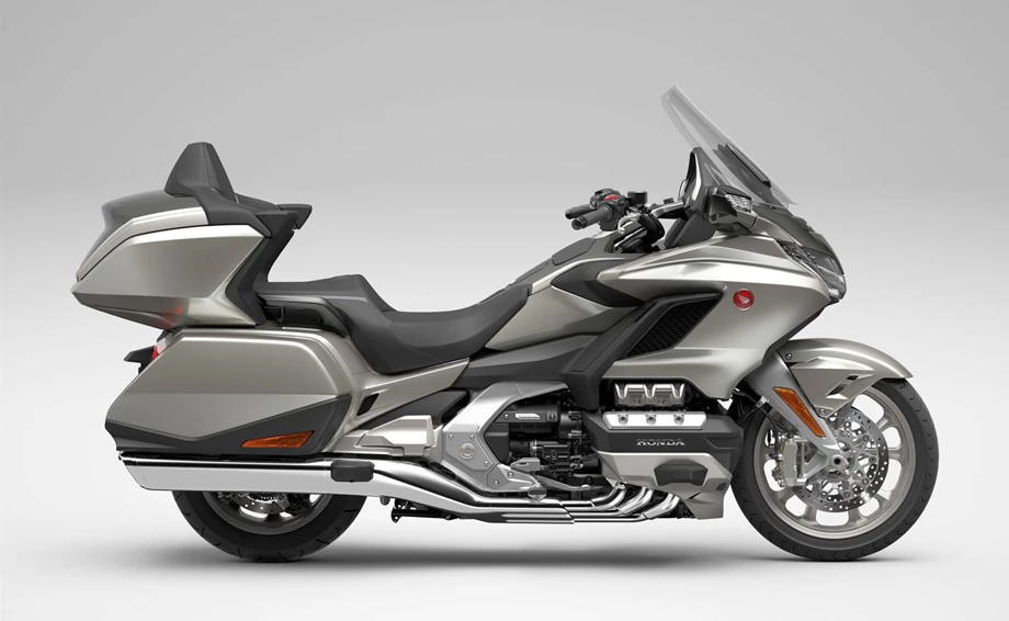 Honda GL 1800 Goldwing Tour DCT Bild 2: Honda GL 1800 Goldwing Tour DCT