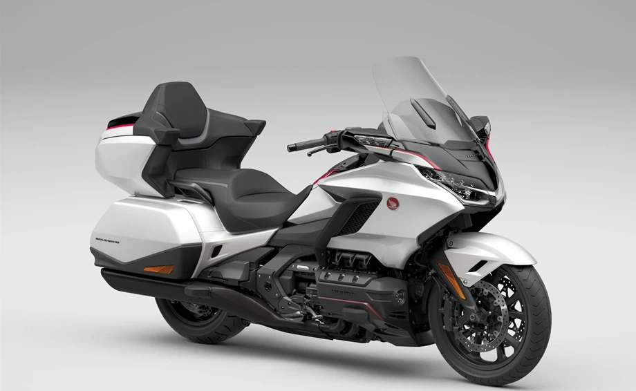 Honda GL 1800 Goldwing Tour DCT Bild 8: Honda GL 1800 Goldwing Tour DCT
