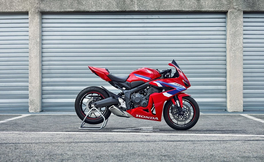 Honda CBR650R Bild 10: Honda CBR650R