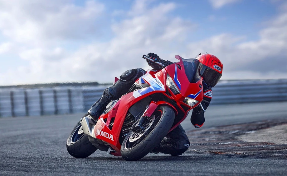 Honda CBR650R Bild 11: Honda CBR650R