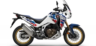 Honda CRF1100L Africa Twin Adventure Sports 2024 vs Yamaha Tracer 9 2023 Honda CRF1100L Africa Twin Adventure Sports 2024 vs Yamaha Tracer 9 2023