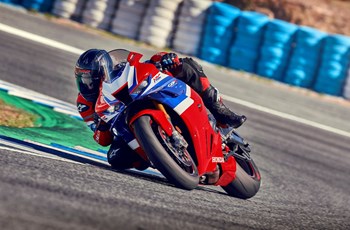 Honda CBR1000RR-R Fireblade SP 2024 - Bild 3 Honda CBR1000RR-R Fireblade SP 2024 - Bild 3