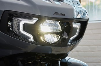 Indian Pursuit Dark Horse 2024 - Bild 6