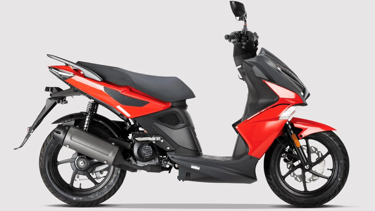 Kymco Super 8 R 50i Bild 11: Kymco Super 8 R 50i