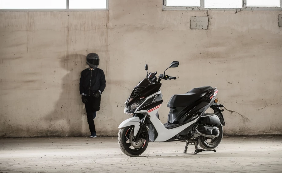 Malaguti Mission 200 ABS Bild 2: Malaguti Mission 200 ABS