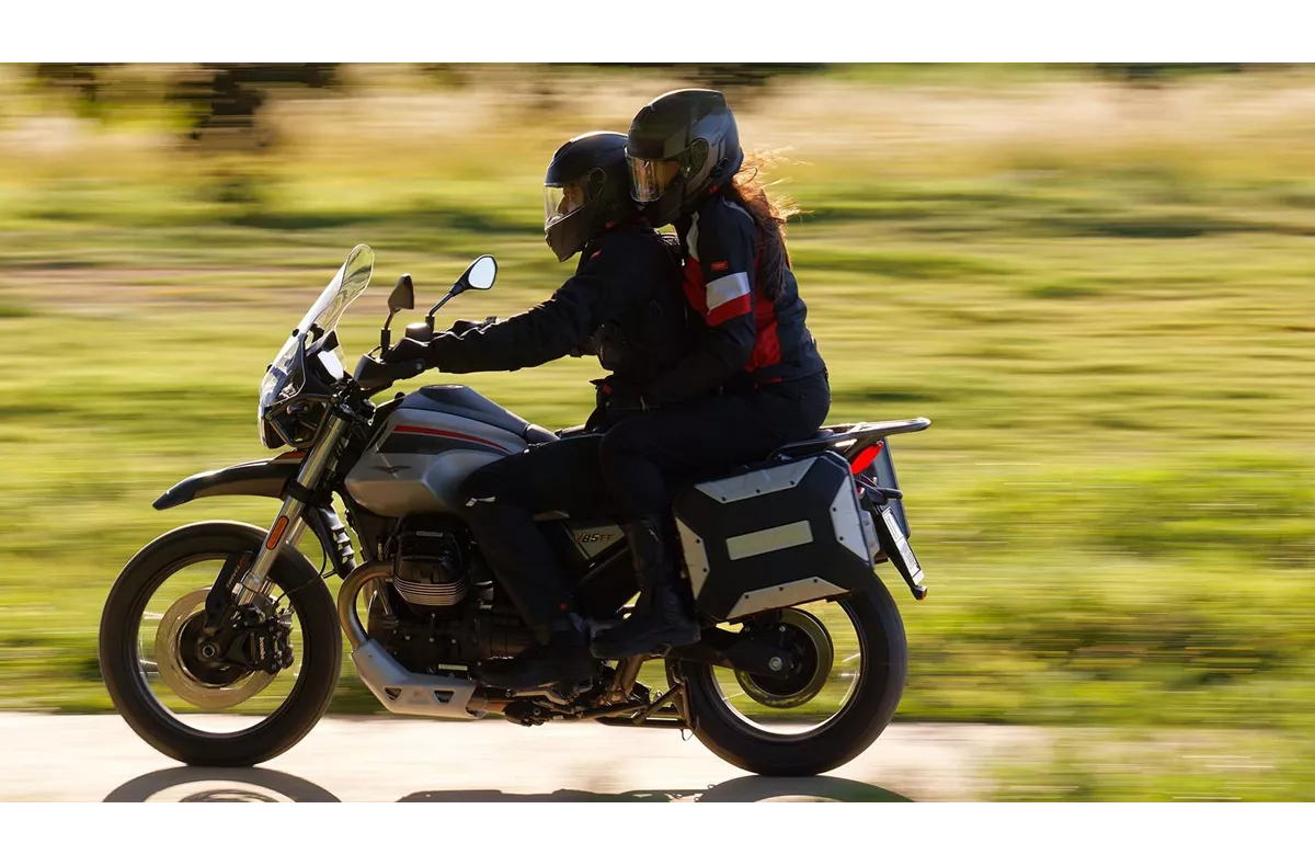 Moto Guzzi V85 TT Travel Moto Guzzi V85 TT Travel