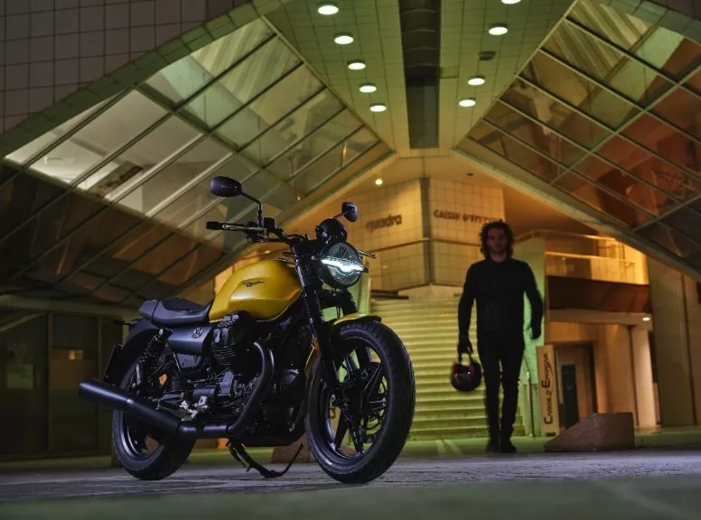 Moto Guzzi V7 Stone Moto Guzzi V7 Stone