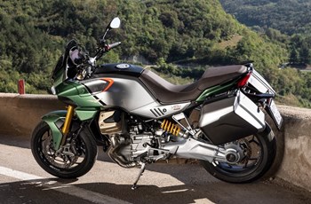 Moto Guzzi V100 Mandello S 2024 - Bild 7 Moto Guzzi V100 Mandello S 2024 - Bild 7