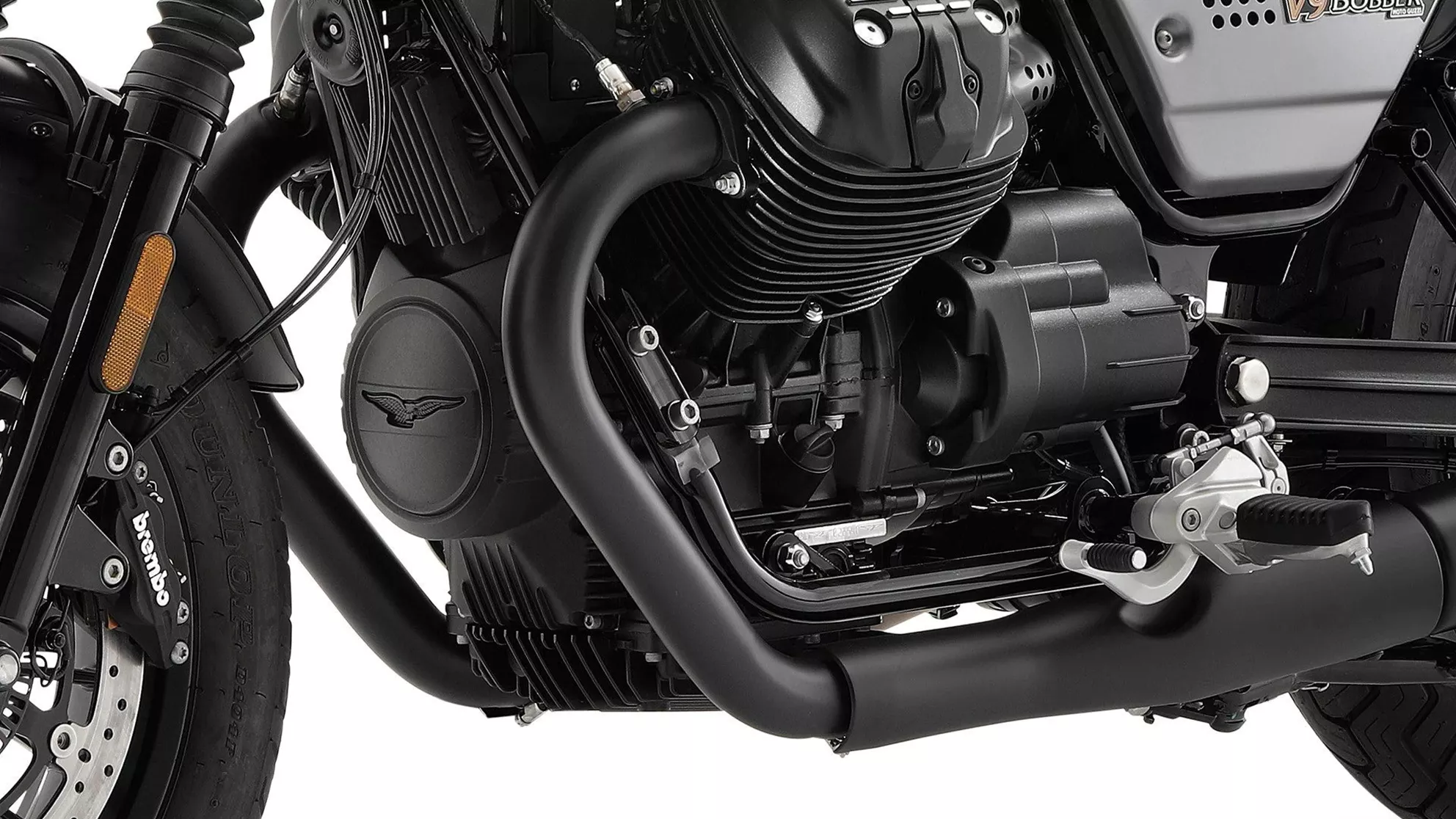 Moto Guzzi V9 Bobber Special Edition - Slika 1