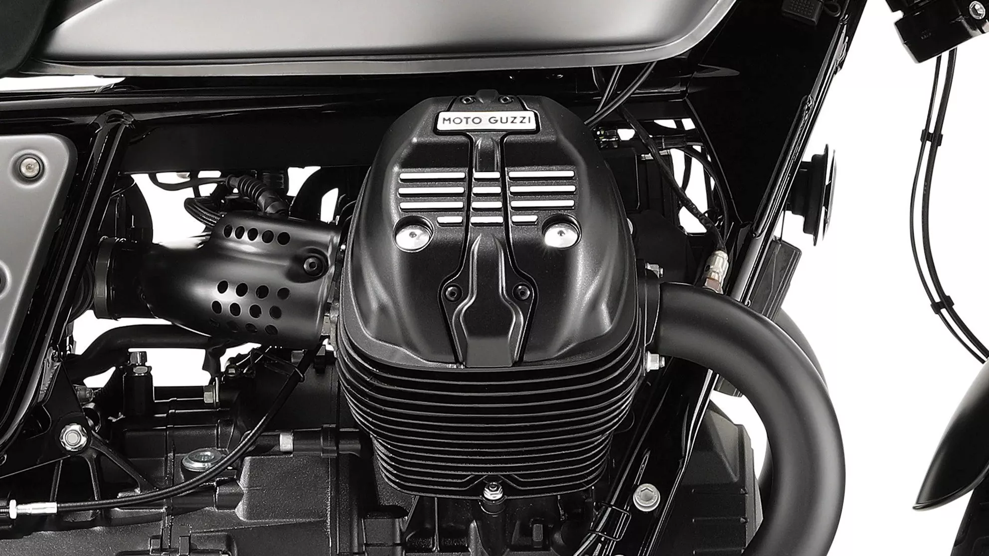 Moto Guzzi V9 Bobber Special Edition - Resim 3