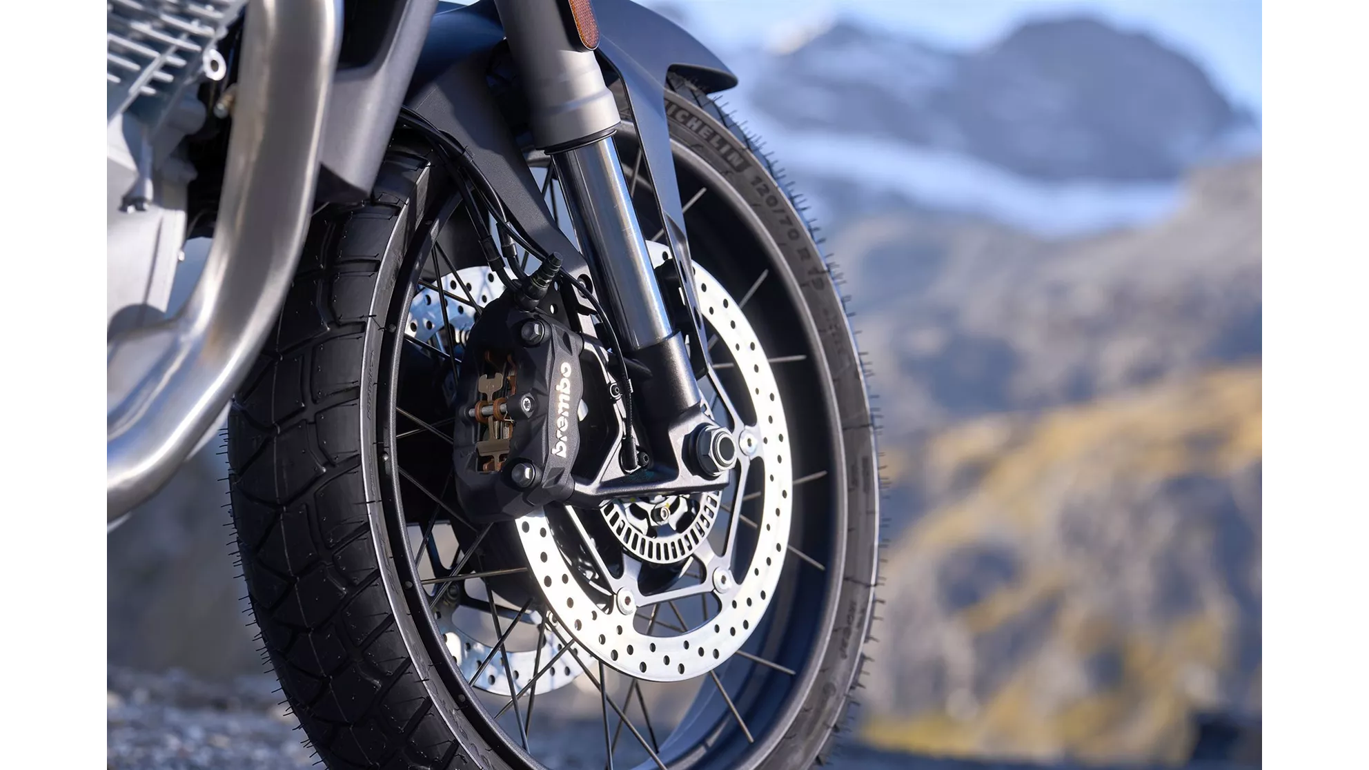 Moto Guzzi Stelvio 2024 - Image 109 Moto Guzzi Stelvio 2024 - Image 109