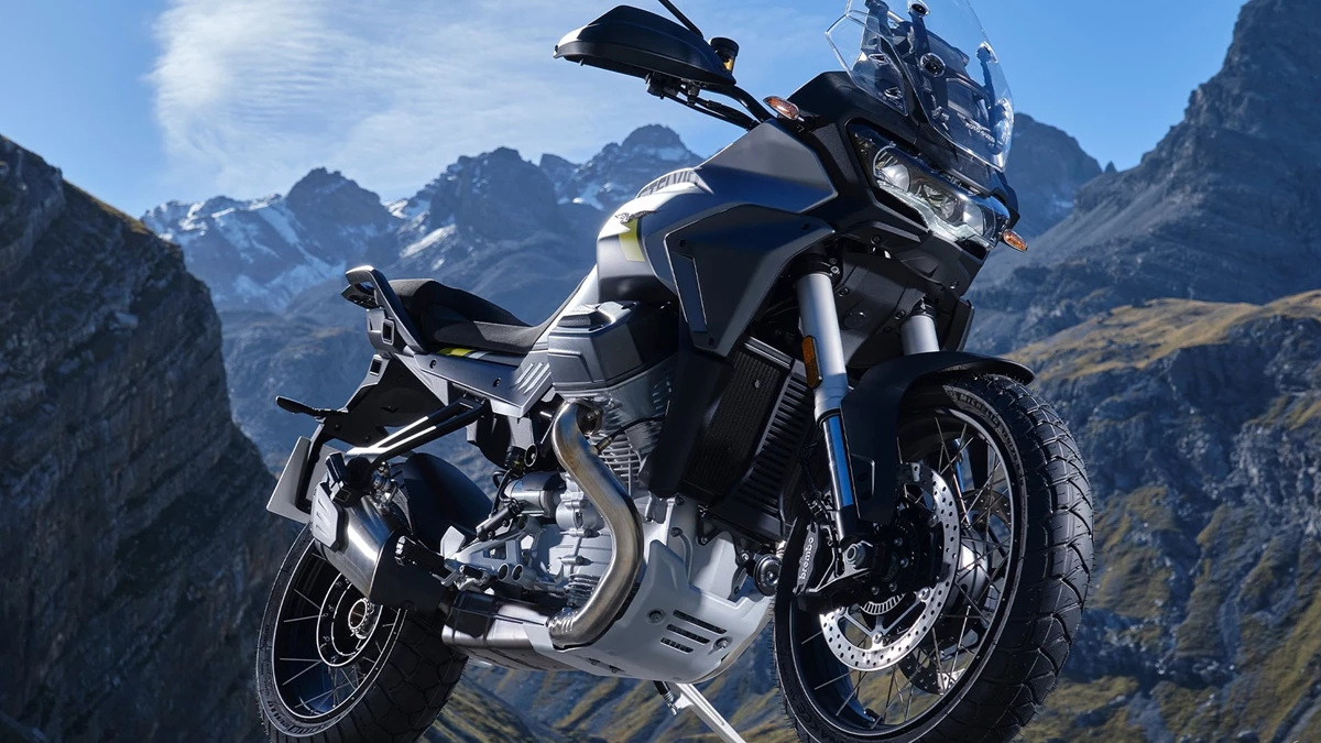 Moto Guzzi Stelvio Bild 22: Moto Guzzi Stelvio