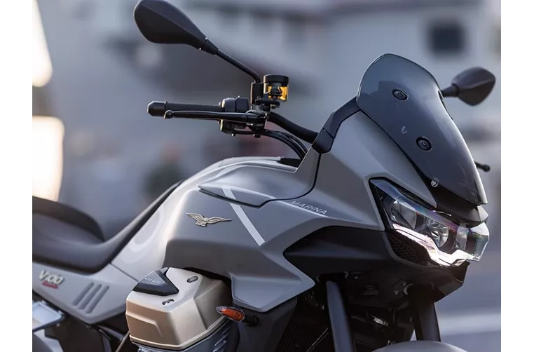 Moto Guzzi V100 Mandello Aviazione Navale 2024 Moto Guzzi V100 Mandello Aviazione Navale 2024