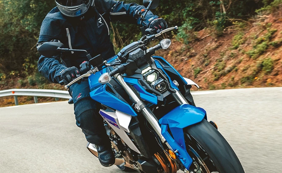 Suzuki GSX-S950 Bild 6: Suzuki GSX-S950
