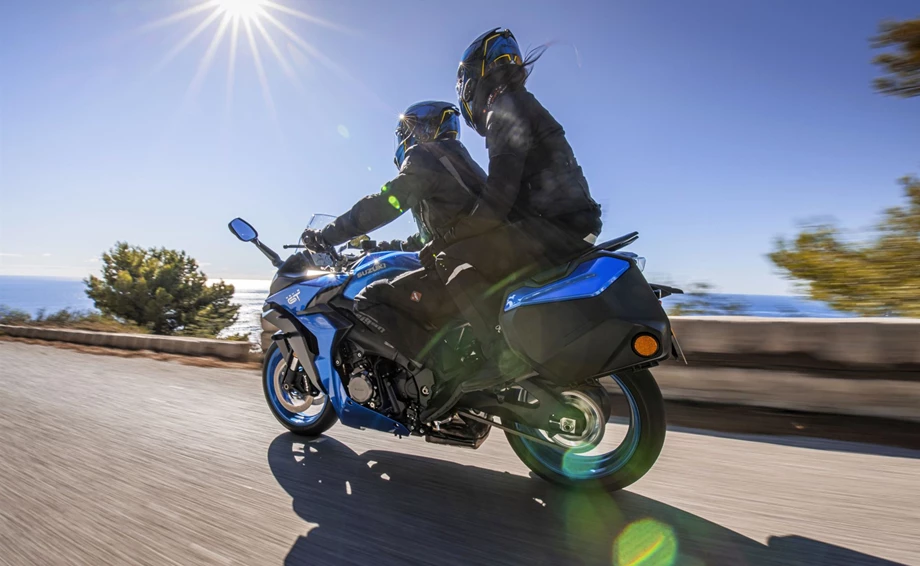 Suzuki GSX-S1000GT Bild 10: Suzuki GSX-S1000GT