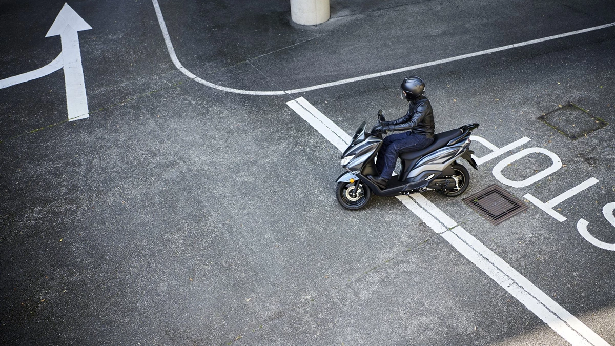 Suzuki Burgman Street 125EX Bild 10: Suzuki Burgman Street 125EX