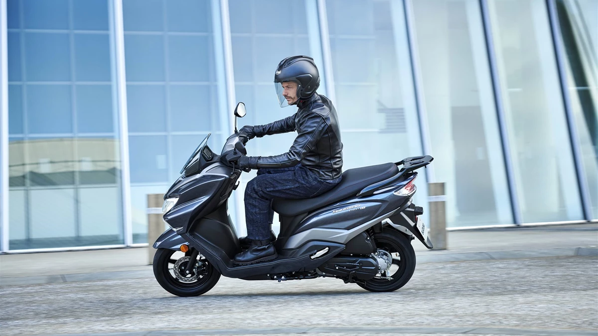 Suzuki Burgman Street 125EX Bild 13: Suzuki Burgman Street 125EX