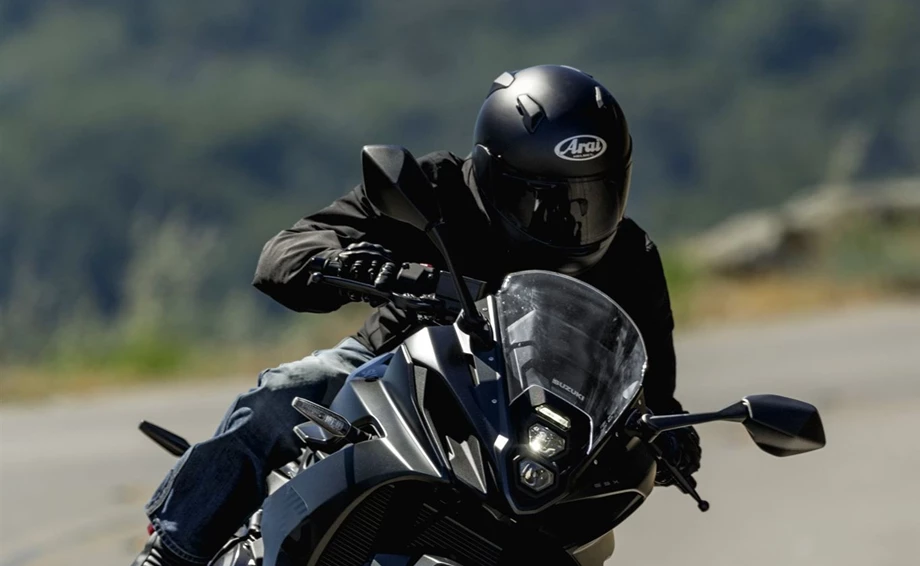 Suzuki GSX-8R Bild 16: Suzuki GSX-8R