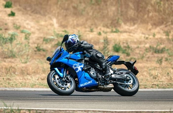 Suzuki GSX-8R 2024 - Bild 15 Suzuki GSX-8R 2024 - Bild 15