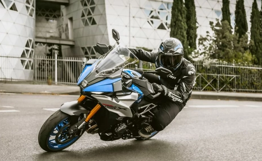 Suzuki GSX-S1000GX Bild 4: Suzuki GSX-S1000GX