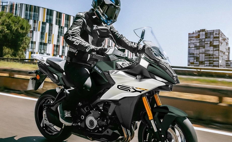 Suzuki GSX-S1000GX Bild 6: Suzuki GSX-S1000GX