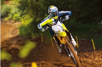 Suzuki RM-Z450 2024 - Bild 5 Suzuki RM-Z450 2024 - Bild 5